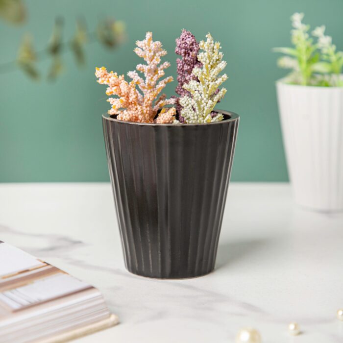 Nordic Black Ribbed Ceramic Planter
